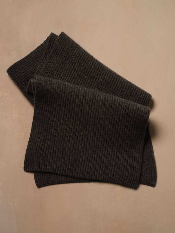 WI25_BECKHAM_X_BOSS_Capsule_STILL_005__image-mid-res copy.jpg