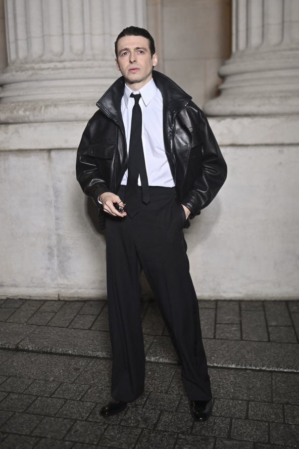 Glumac Anthony Boyle na YSL reviji.