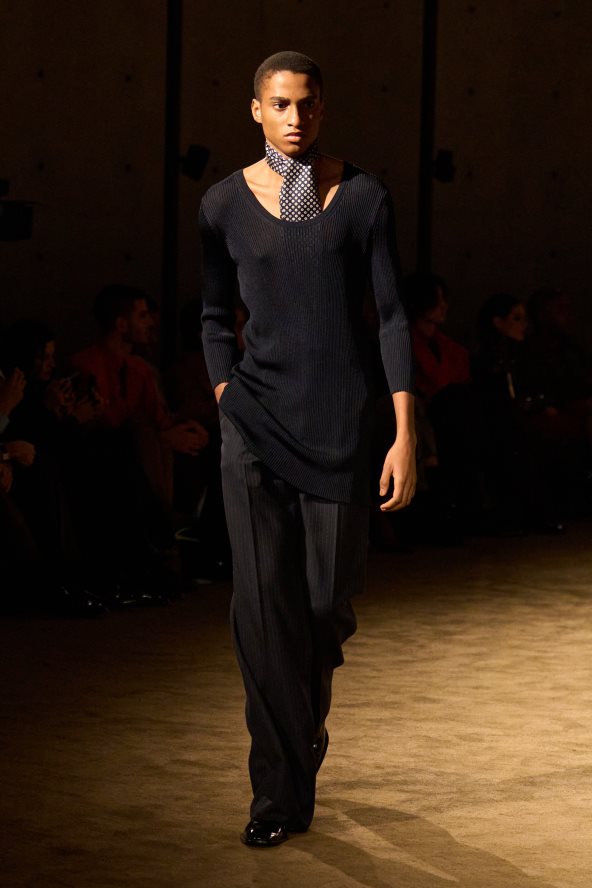 Saint Laurent m F26 022.jpg