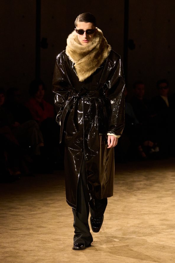 Saint Laurent m F26 033.jpg