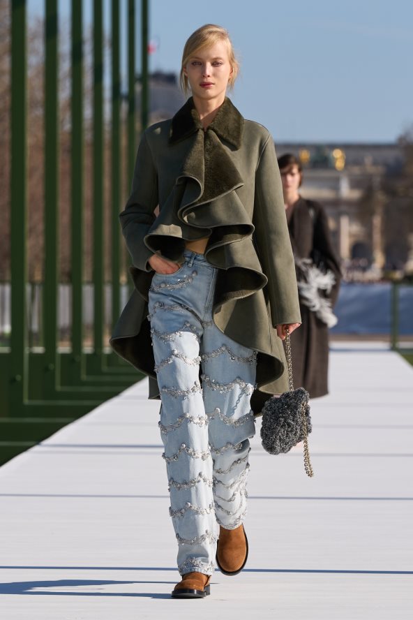 Christian Dior F26 013.jpg