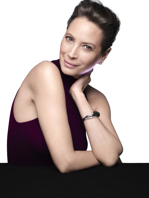 lan_skin_dmi_rng_collagen-26_hero-beauty-still-white-full copy.jpg