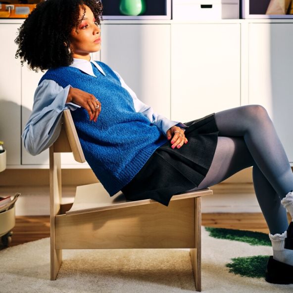 A chair that celebrates.jpg