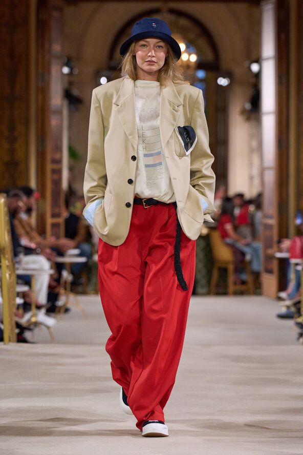 Hilfiger S27 001.jpg