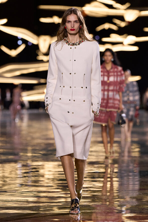 Chanel S27 010.jpg
