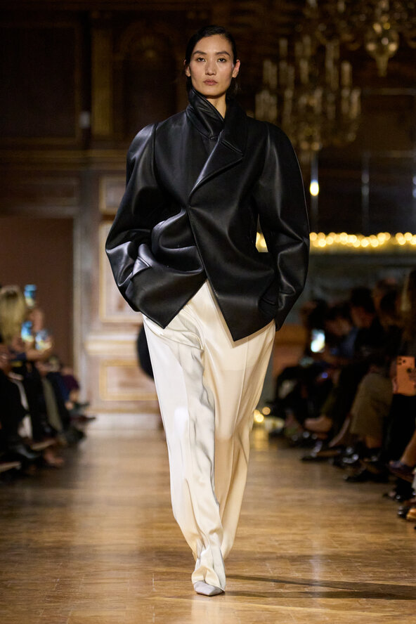 Victoria Beckham F26 036.jpg
