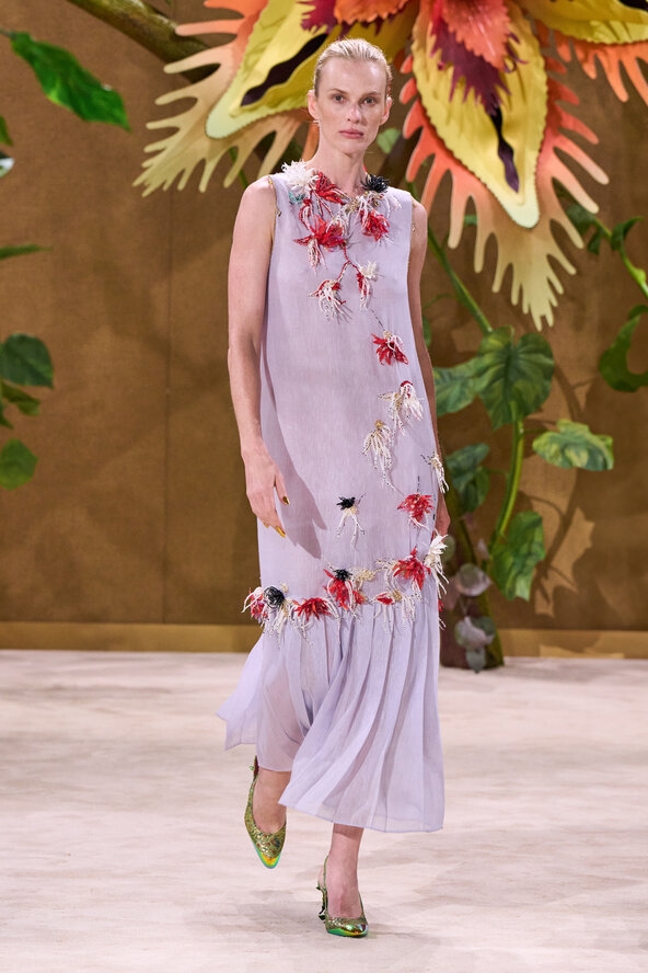 Chanel HC F26 010.jpg