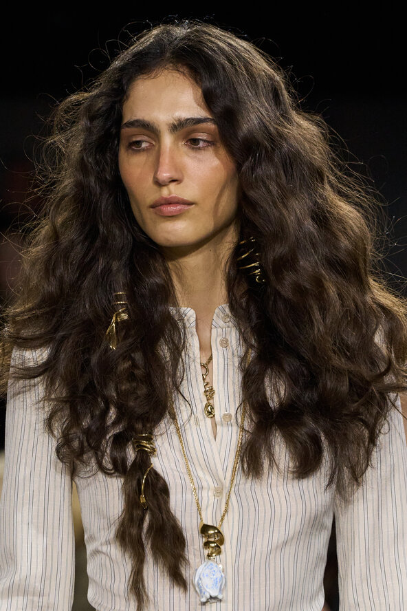 Chloe clp F26 055.jpg