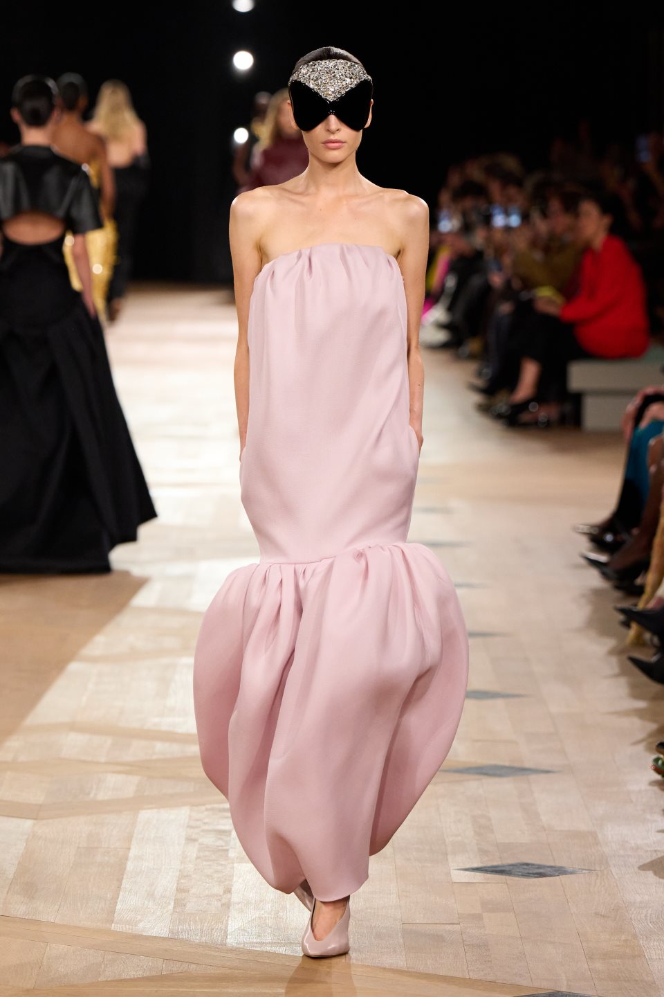 Balenciaga S26 053.jpg