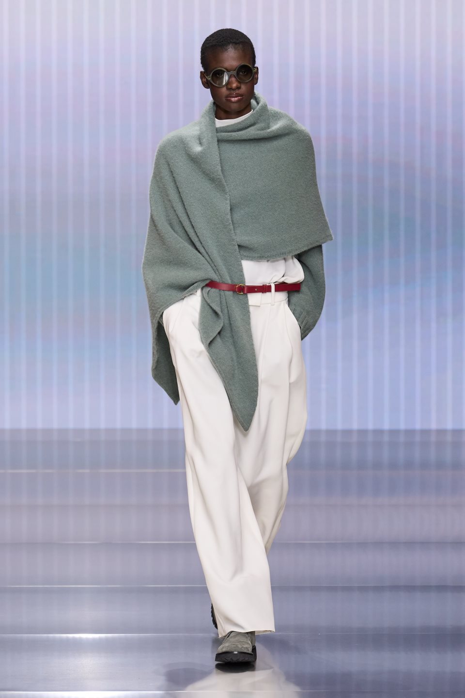 Giorgio Armani F26 018.jpg